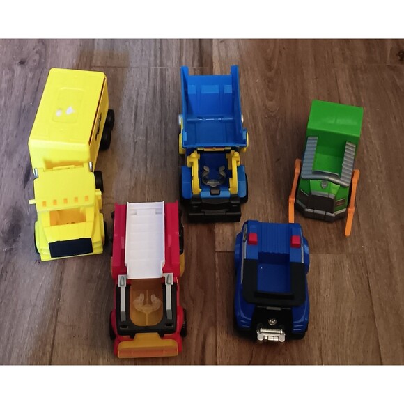 Paw patrol service cars and trucks - Picture 2 of 3